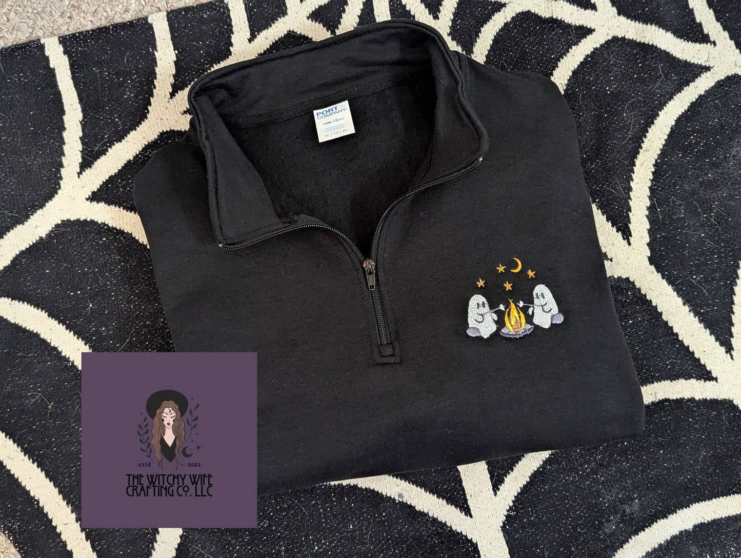EMBROIDERED QUARTER ZIP GHOST CAMPFIRE POCKET SWEATSHIRT
