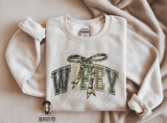 CAMO WIFEY