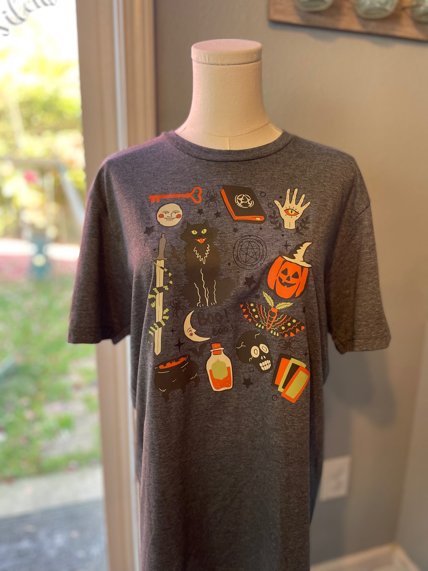 VINTAGE HALLOWEEN ITEMS - CLEARANCE