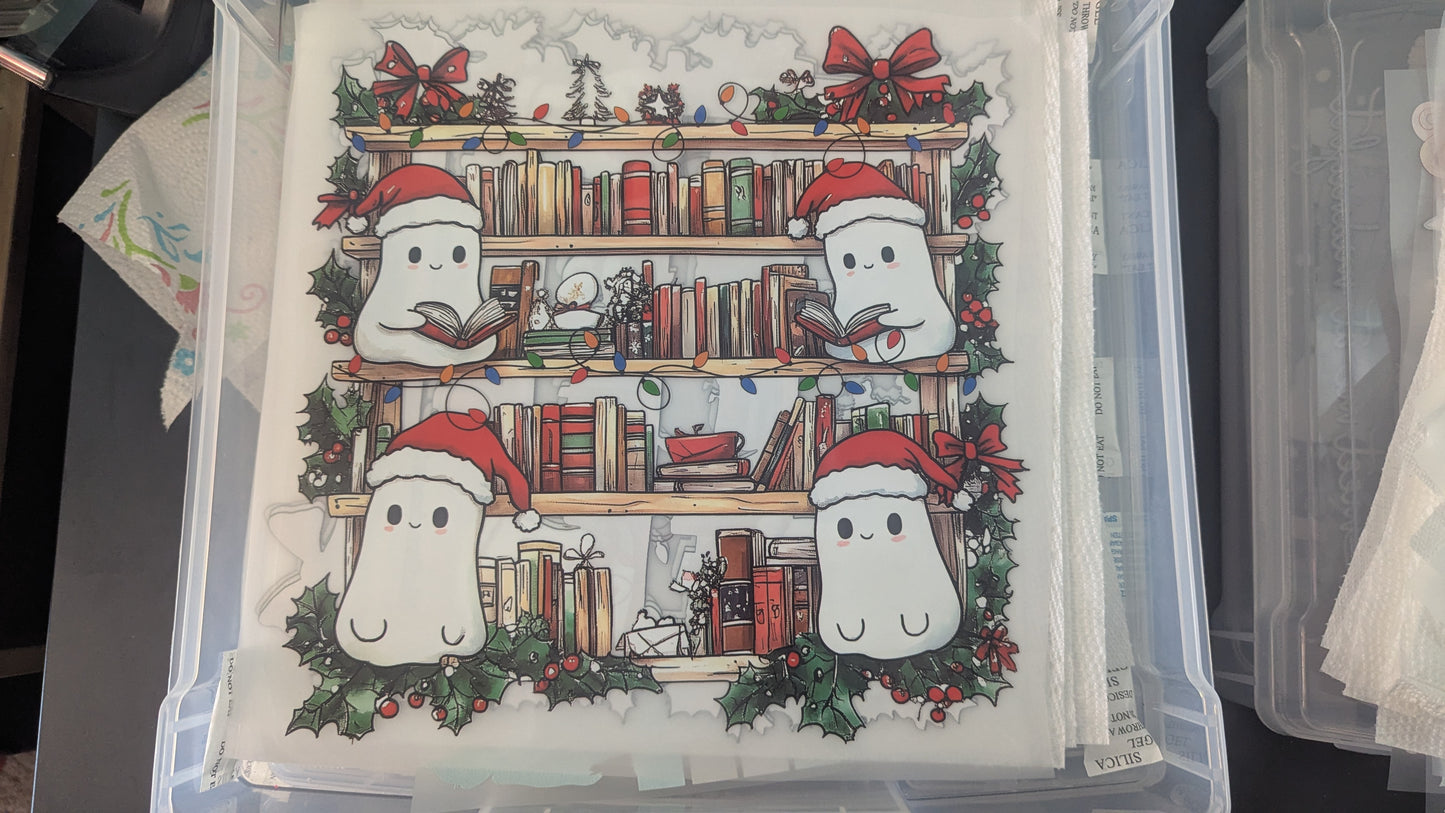 FULL COLOR SCREEN - XMAS GHOST BOOK SHELF