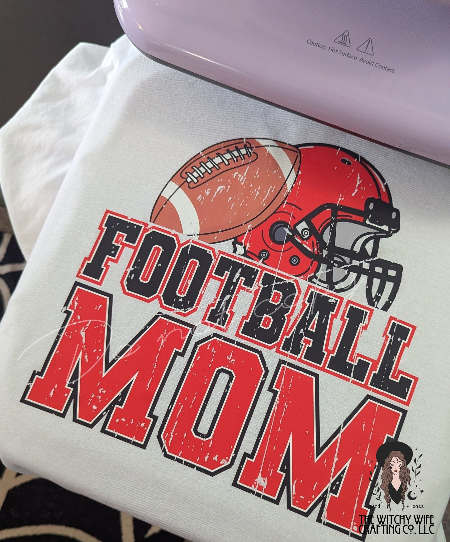 FOOTBALL MOM RED