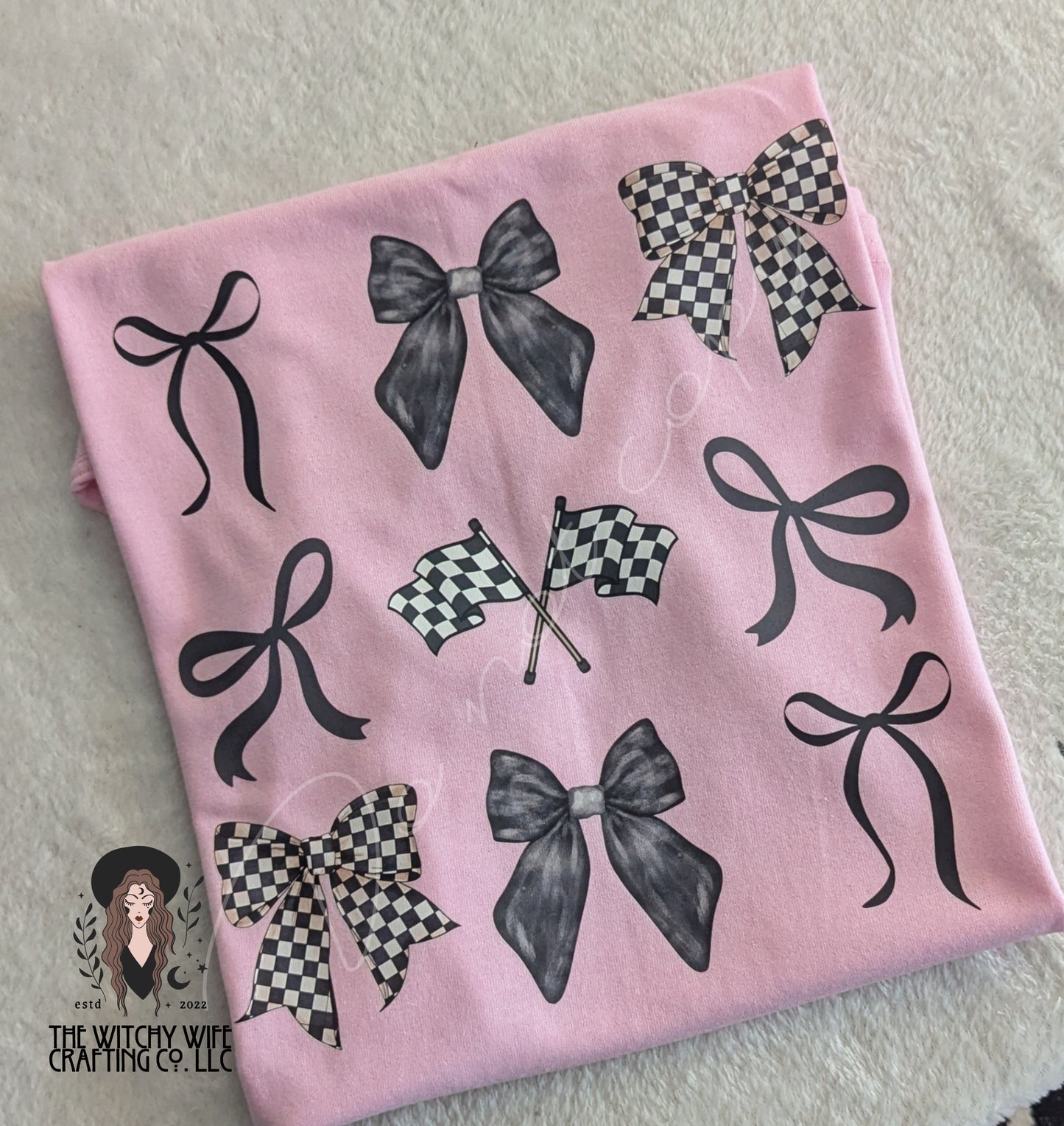 RACE FLAG & BOWS