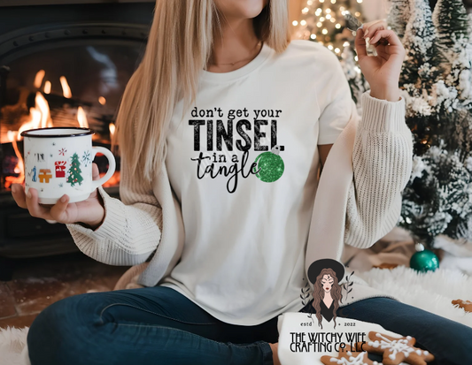 DON'T GET YOUR TINSEL IN A TANGLE