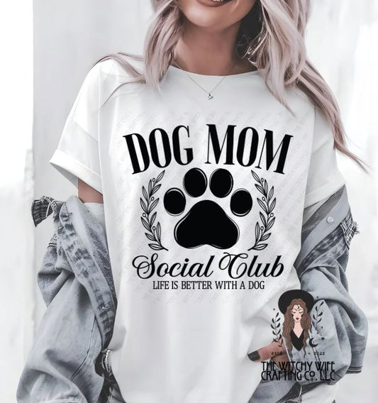 DOG MOM SOCIAL CLUB