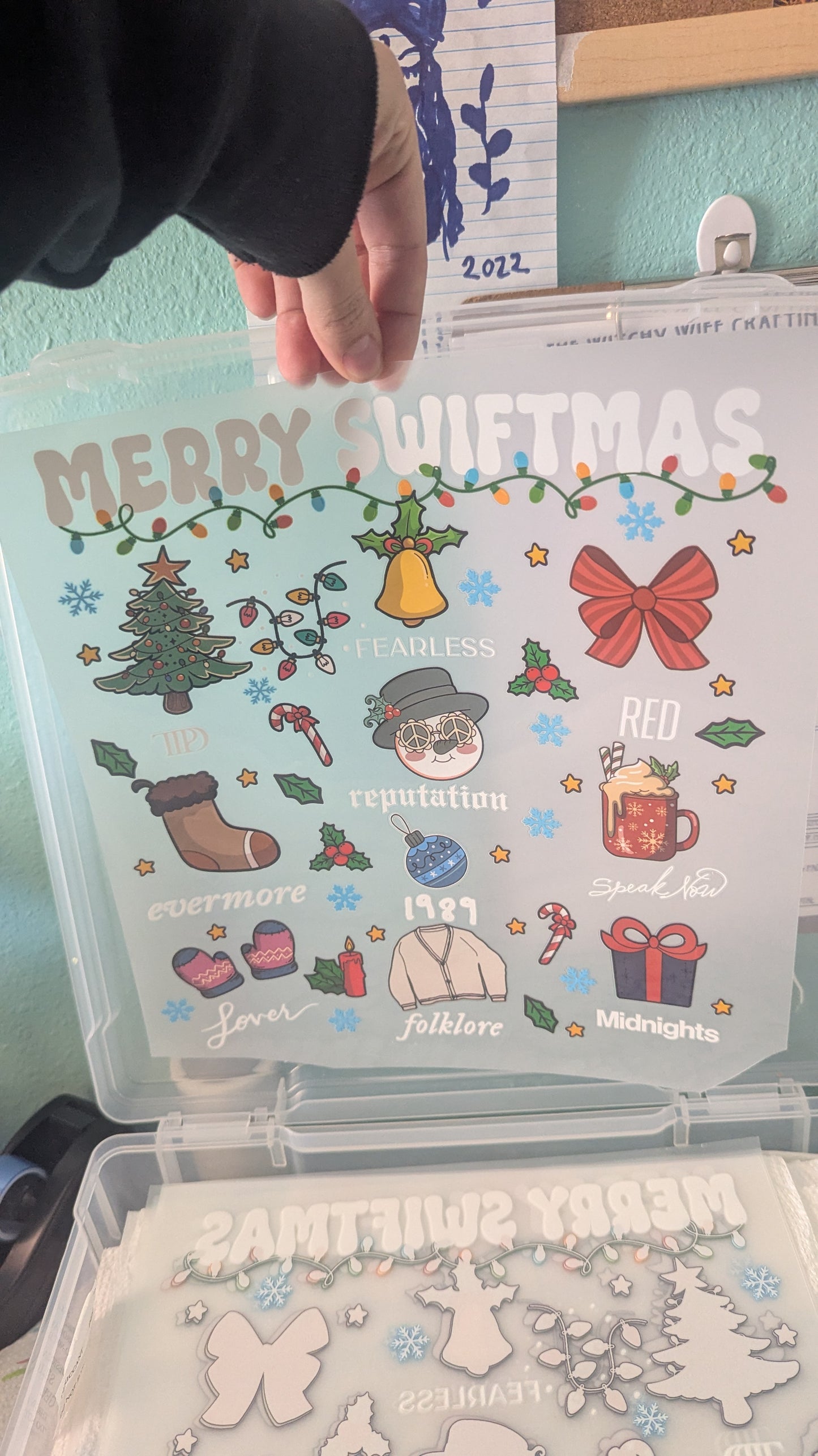 FULL COLOR SCREEN  - MERRY TS XMAS