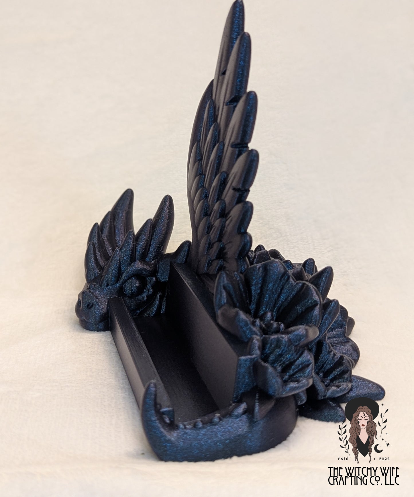 3D PRINTED DRAGON CARD HOLDER