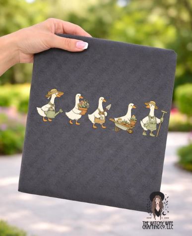GARDEN GOOSE